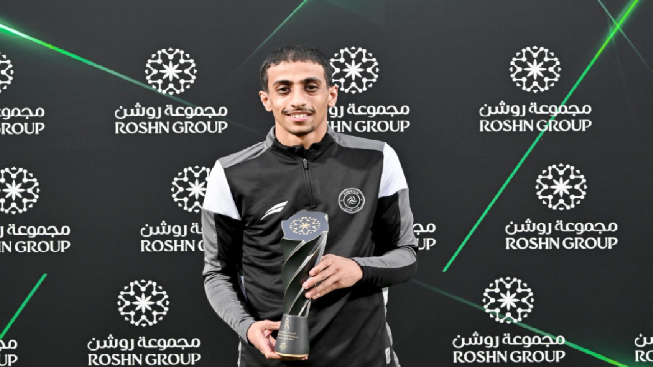 الرقابة المالية تحرم النصر من ضم الهمامي
