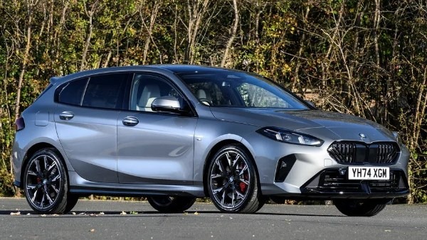بي إم دبليو تقدم سيارتها 1 Series الفاخرة.. صور
