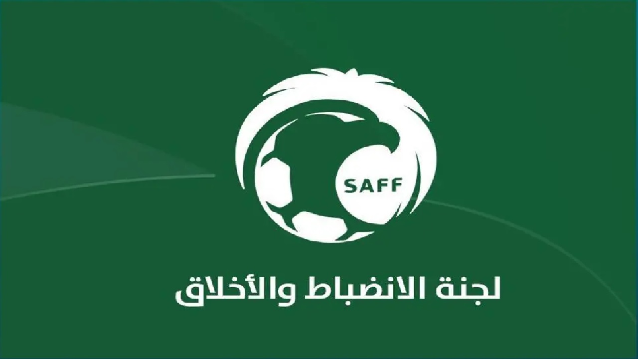 إيقاف مترجم الأهلي 4 مباريات وتغريمه 40 ألف ريال