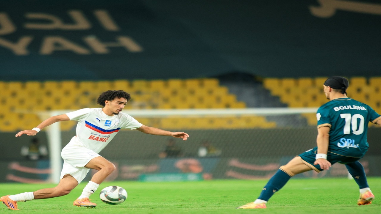 أبها يتعادل سلبيا مع الدرعية