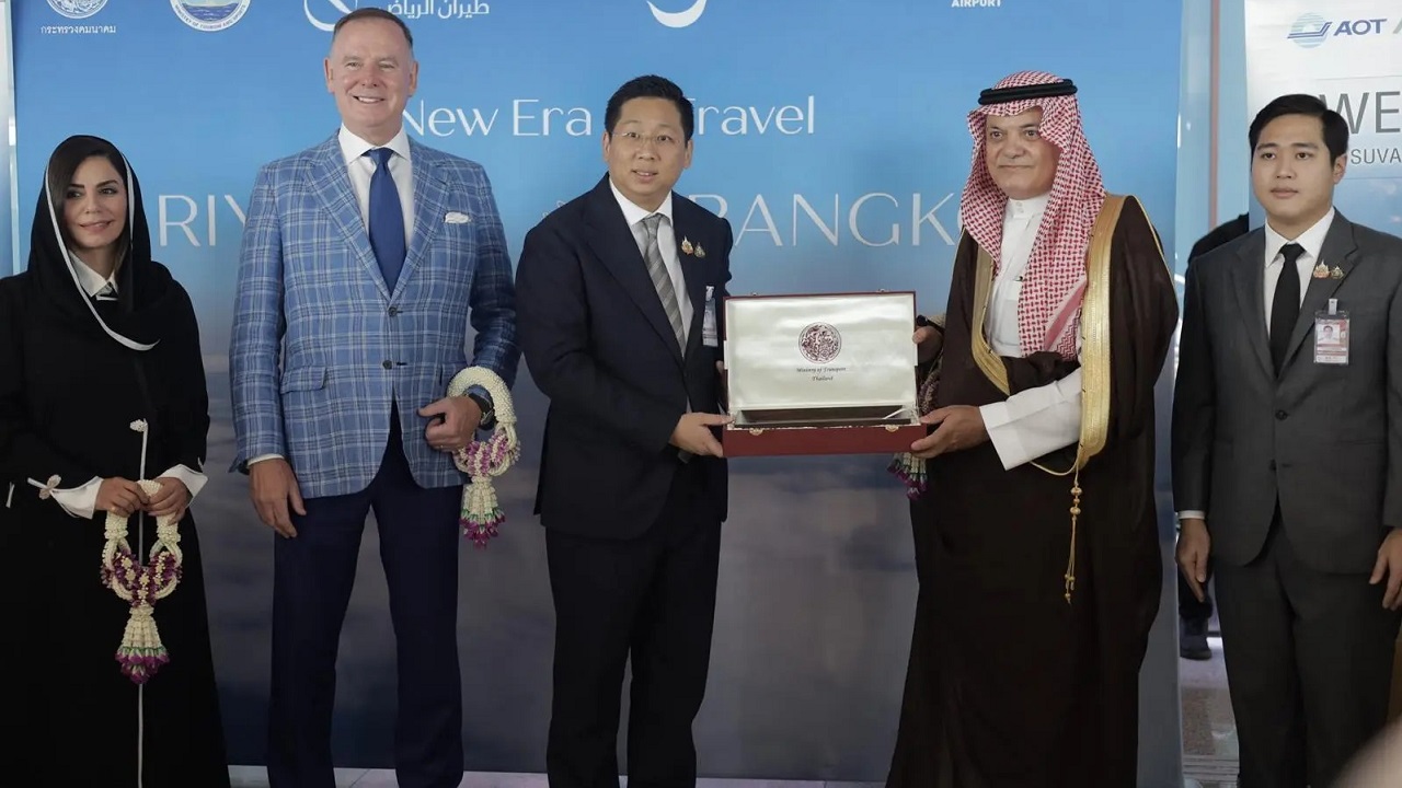 طيران الرياض يطلق أولى رحلاته المباشرة إلى بانكوك