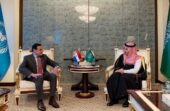 وزير الخارجية يلتقي نظيره الباراغوياني ويوقعان اتفاقية إعفاء متبادل من التأشيرات الدبلوماسية والخاصة