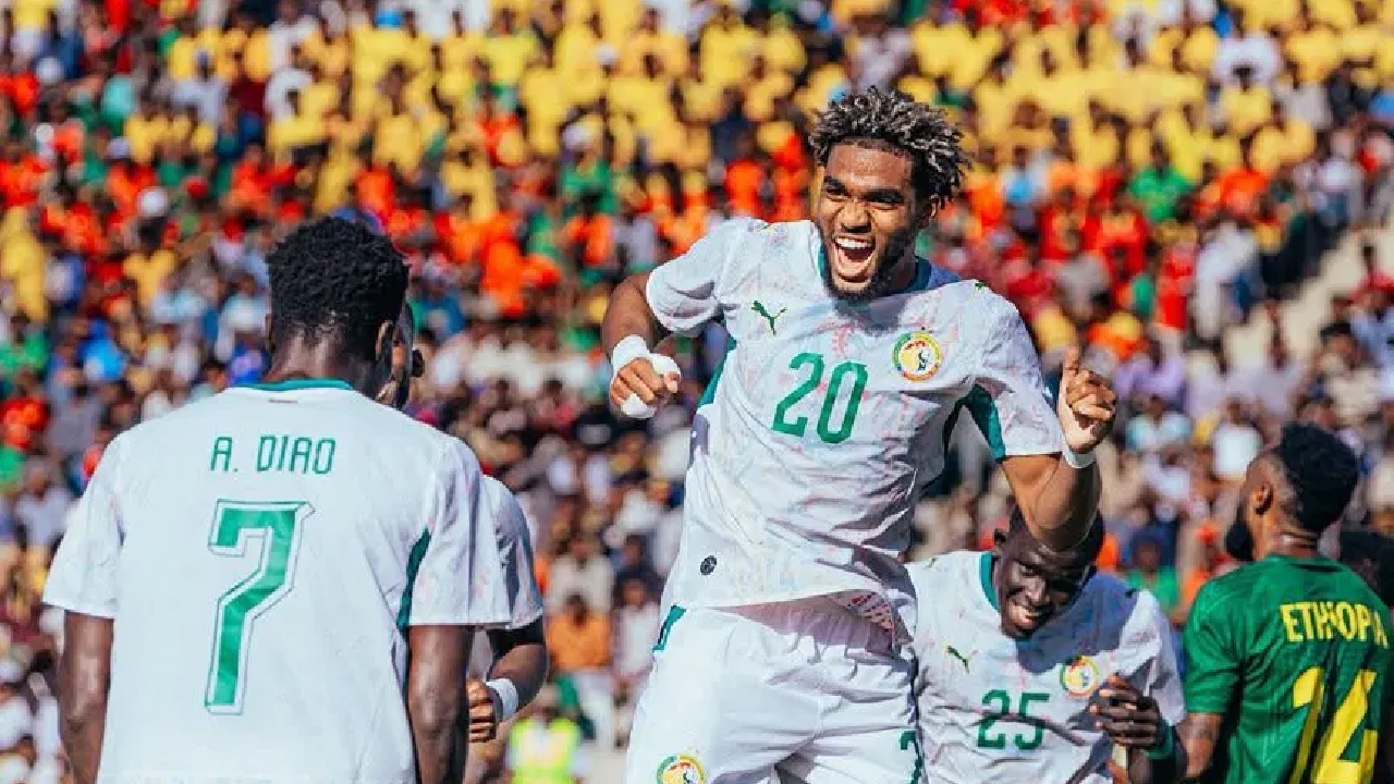 السنغال تحقق أول فوز في عهد فييرا