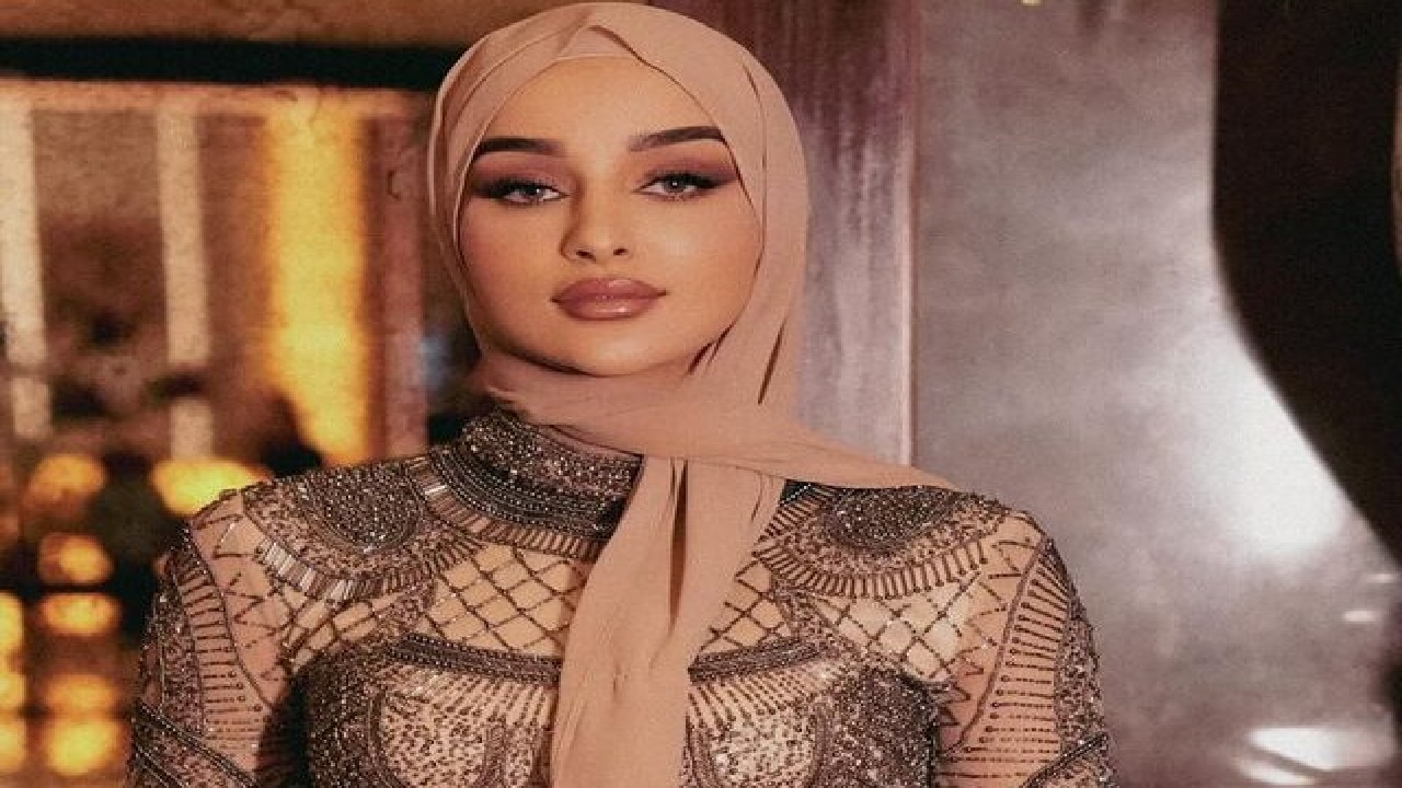 ضحى العريبي تثير غضب اللبنانيين بسبب خطأ بنطق اسم حريصا .. فيديو