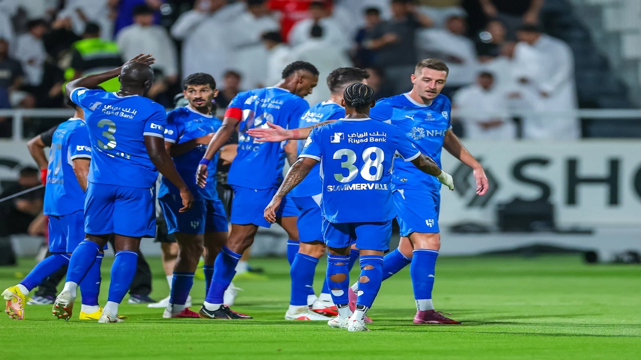 الزلال: الإدارة الهلالية تعمل على التعاقد مع مدافع مواليد.. فيديو