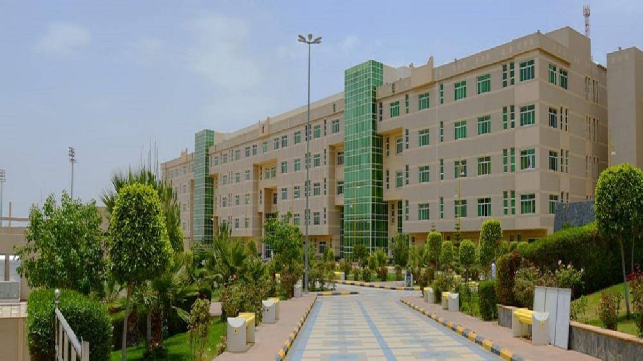 تعليق الدراسة الحضورية غداً بجامعة الملك خالد بأبها وخميس مشيط