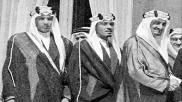 لقطة تاريخية لخادم الحرمين خلال أول زيارة خارجية عام 1951