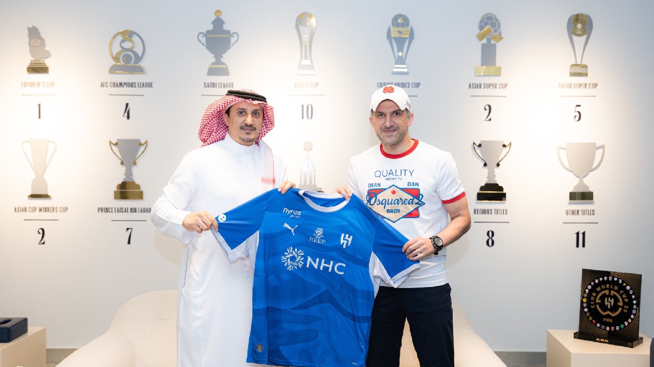 بشار عبدالله يزور مقر الهلال الجديد .. صور