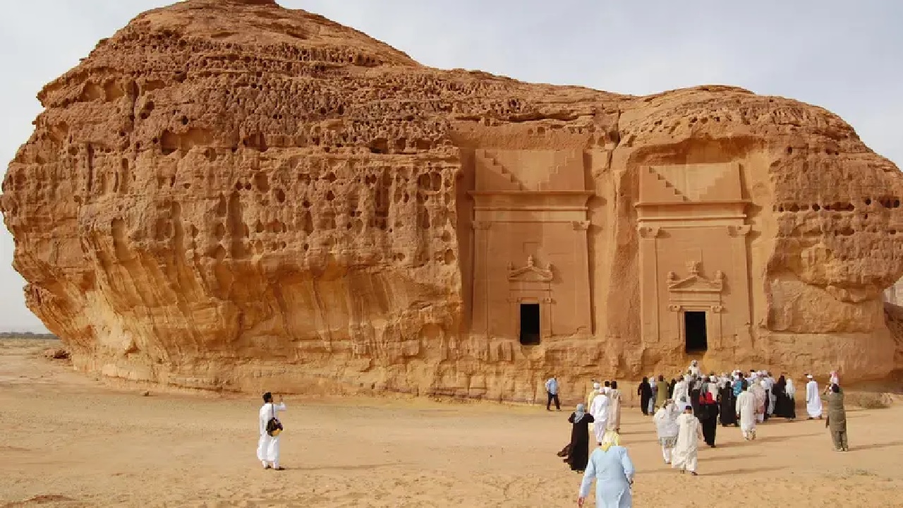 بدء تطبيق التعديلات الجديدة على مخالفات وعقوبات الأنشطة السياحية