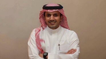 الزلال : لا أريد صدارة الهلال بالنخبة بل تفادي أخطاء الموسم الماضي.. فيديو