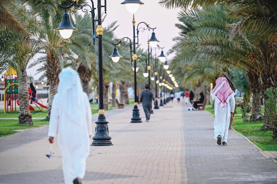 النمر: المشي المنتظم 30 دقيقة يوميا يقلل خطر جلطة القلب بنسبة تصل إلى 25 