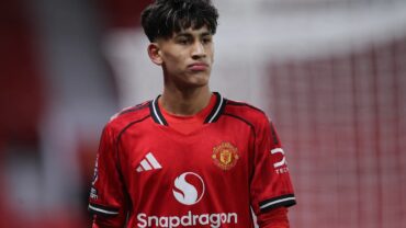 جي جي غابرييل يستفز مانشستر يونايتد بشعار إنتر ميلان بعد قرار الرحيل