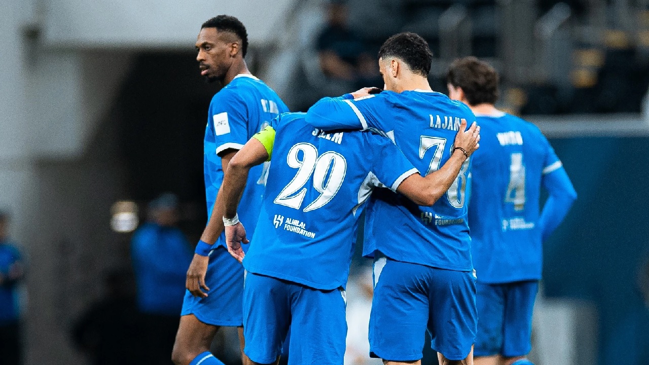 التشكيل المتوقع للهلال أمام الفتح