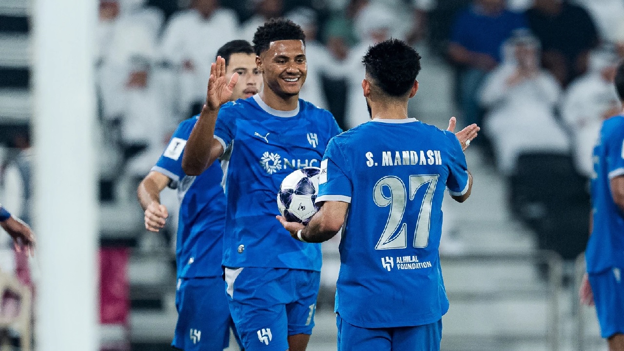 التشكيل المتوقع للهلال أمام القادسية