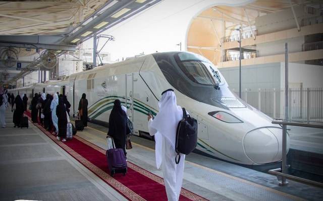 ارتفاع ركاب القطارات داخل المدن 368 