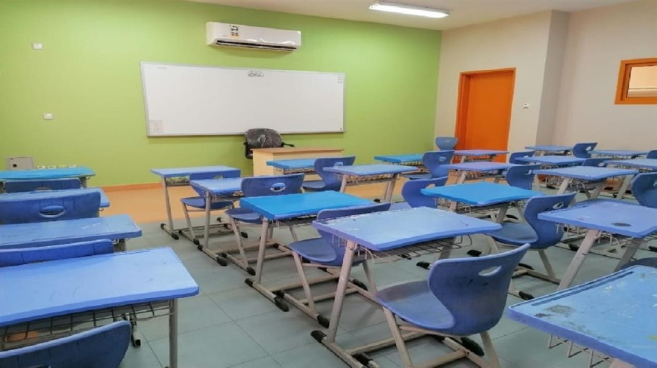 تعليق الدراسة الحضورية في الجوف وحائل غداً الأربعاء