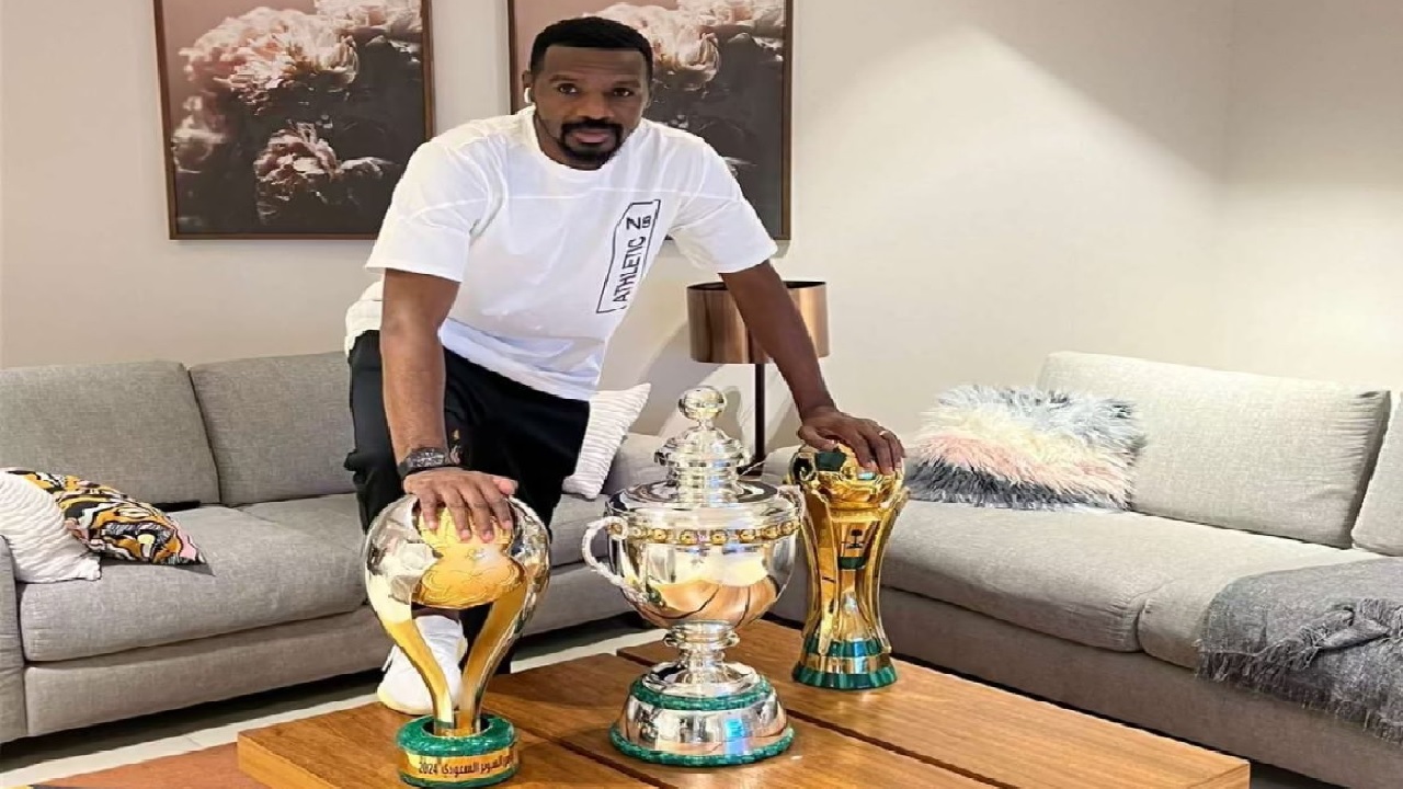كريري عن محاسبة لاعبي الهلال: كل مخالف يحاسب نيمار أو غيره