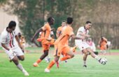 الرياض ينتزع تعادلاً قاتلاً أمام الفيحاء