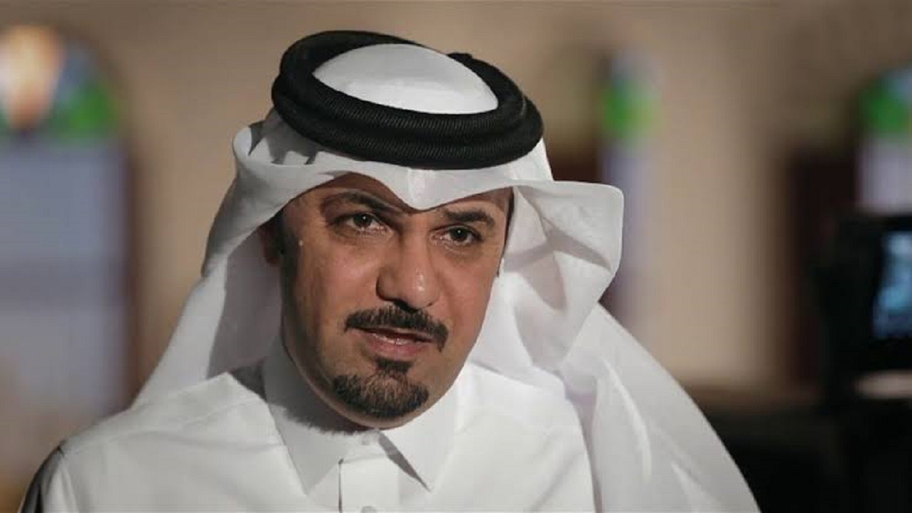 من اللحية للشارب.. خالد جاسم يبارك للأخضر بلغة الكبار والروح الرياضية