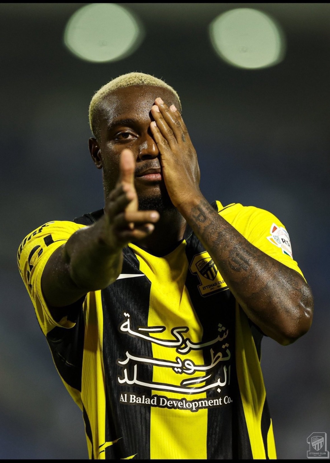 الاتحاد يفقد إيلينخينا وريوس أمام الهلال