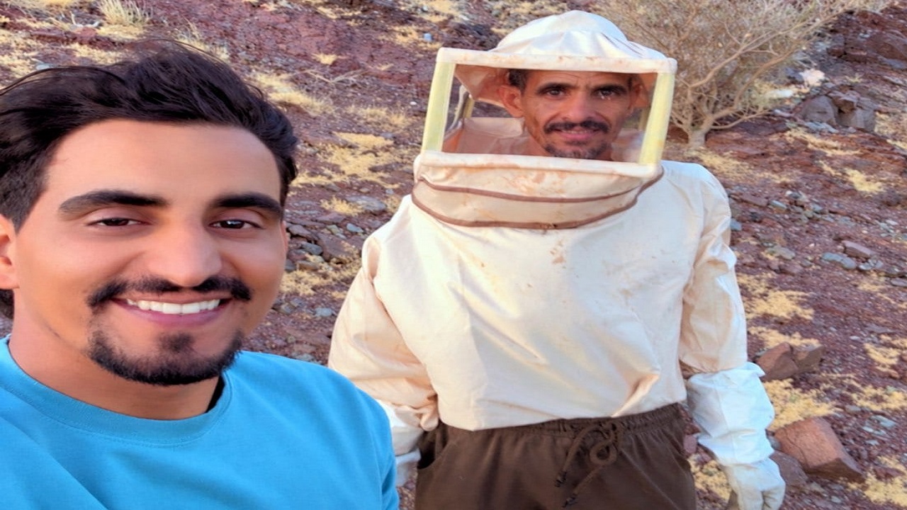 قصة نجاح : “زعتور وأبو سارة” من قمم جبال “وادي الفرع” إلى قلوب الملايين