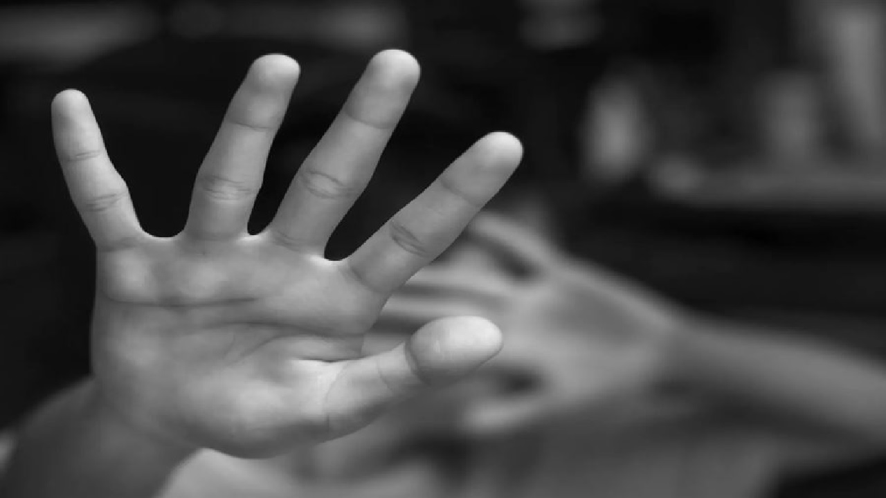 الأمن اللبناني يعمم صورة متهم بتخدير فتيات والاعتداء عليهن