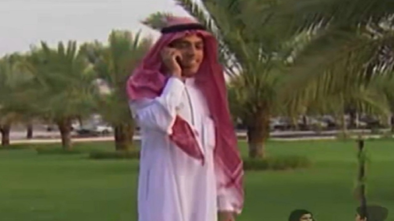 من هاتف “السيارة” إلى ثورة “النوكيا”.. أرشيف صحفي يسترجع بدايات الجوال في المملكة