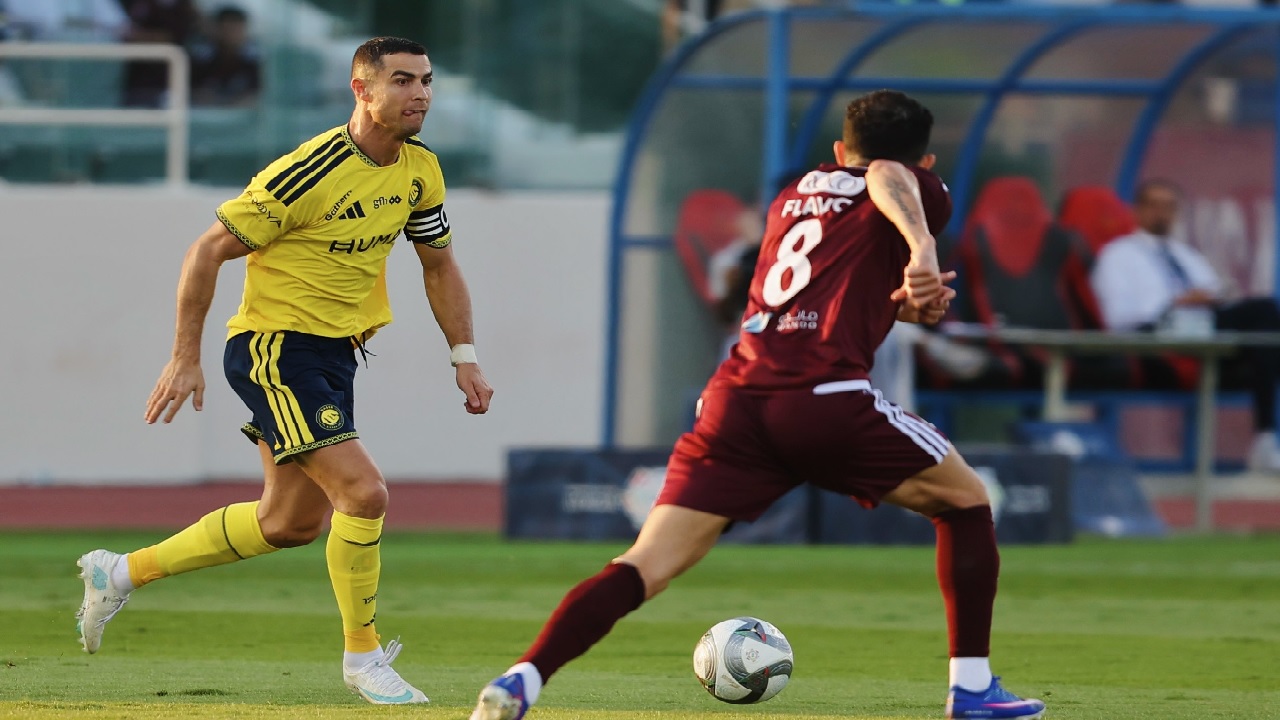 النصر يحسم مواجهة الفيصلي بثلاثية