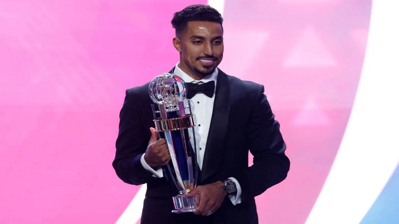 ترشح سالم الدوسري لجائزة أفضل لاعب آسيوي للمرة الثالثة