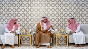 أمير الجوف يعزّي في وفاة معرّف عشيرة اليمنه من ولد سليمان..صور