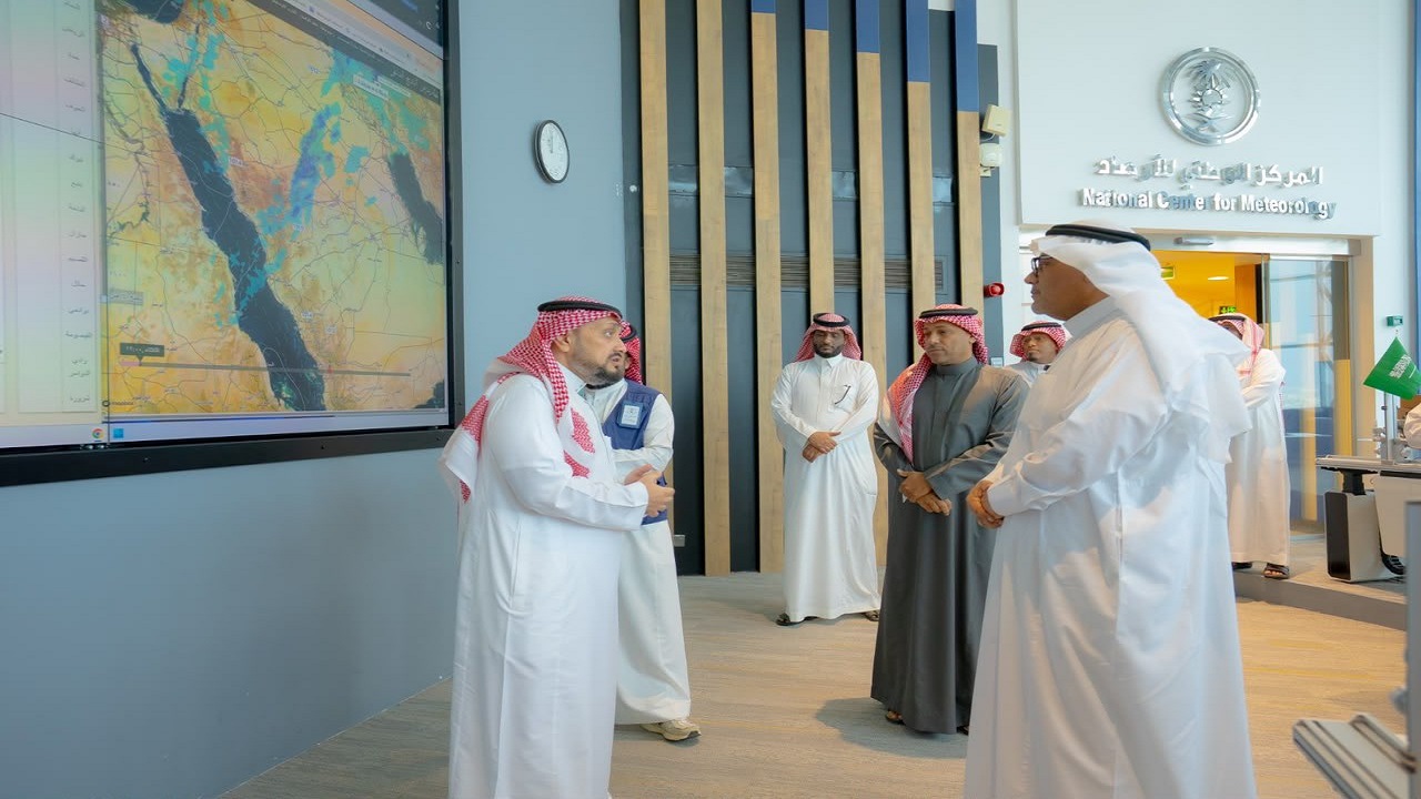 الأرصاد : استعدادات مبكرة لموسم الأمطار ورفع الجاهزية لمواجهة الظواهر الجوية المحتملة