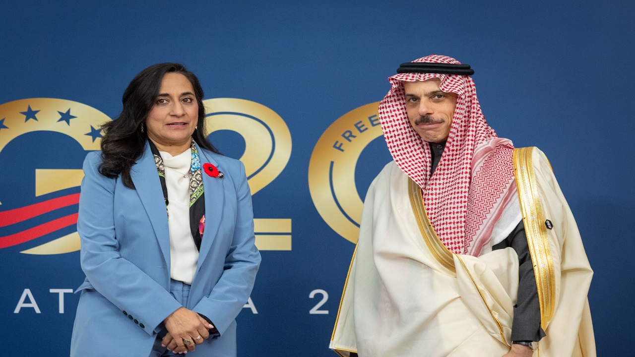 وزير الخارجية يلتقي نظيرته الكندية على هامش الاجتماع الوزاري لمجموعة العشرين