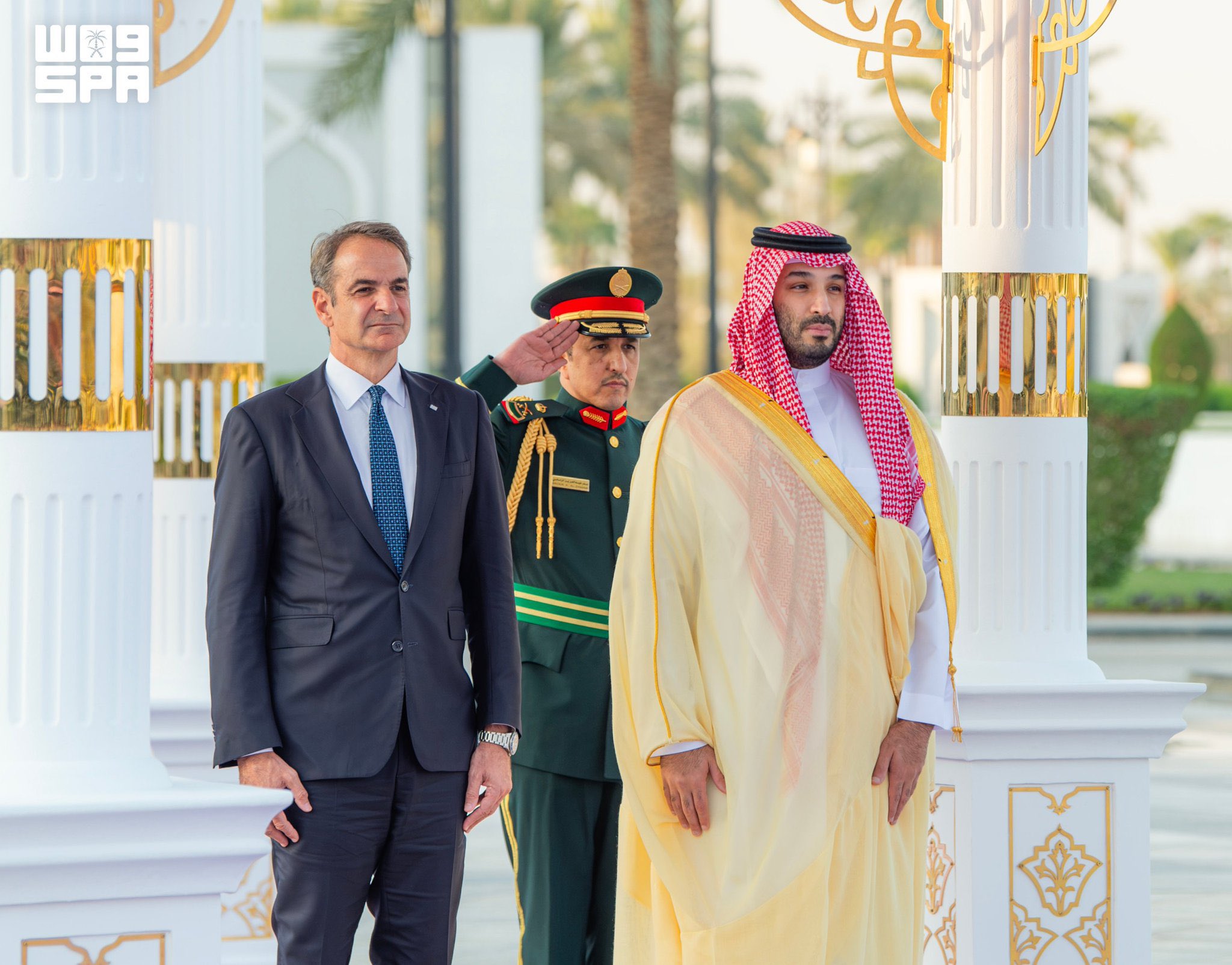 ولي العهد يستقبل رئيس وزراء الجمهورية الهيلينية ويعقدان جلسة مباحثات رسمية