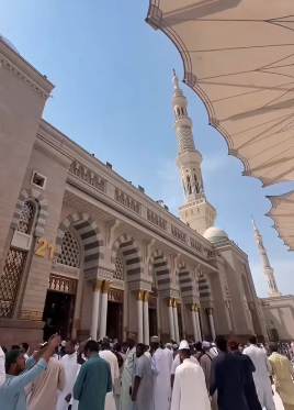 رحلة إيمانية في ساعات.. خالد جاسم يرصد سهولة التنقل بين جدة والمدينة وينشر تجربته عبر المجلس
