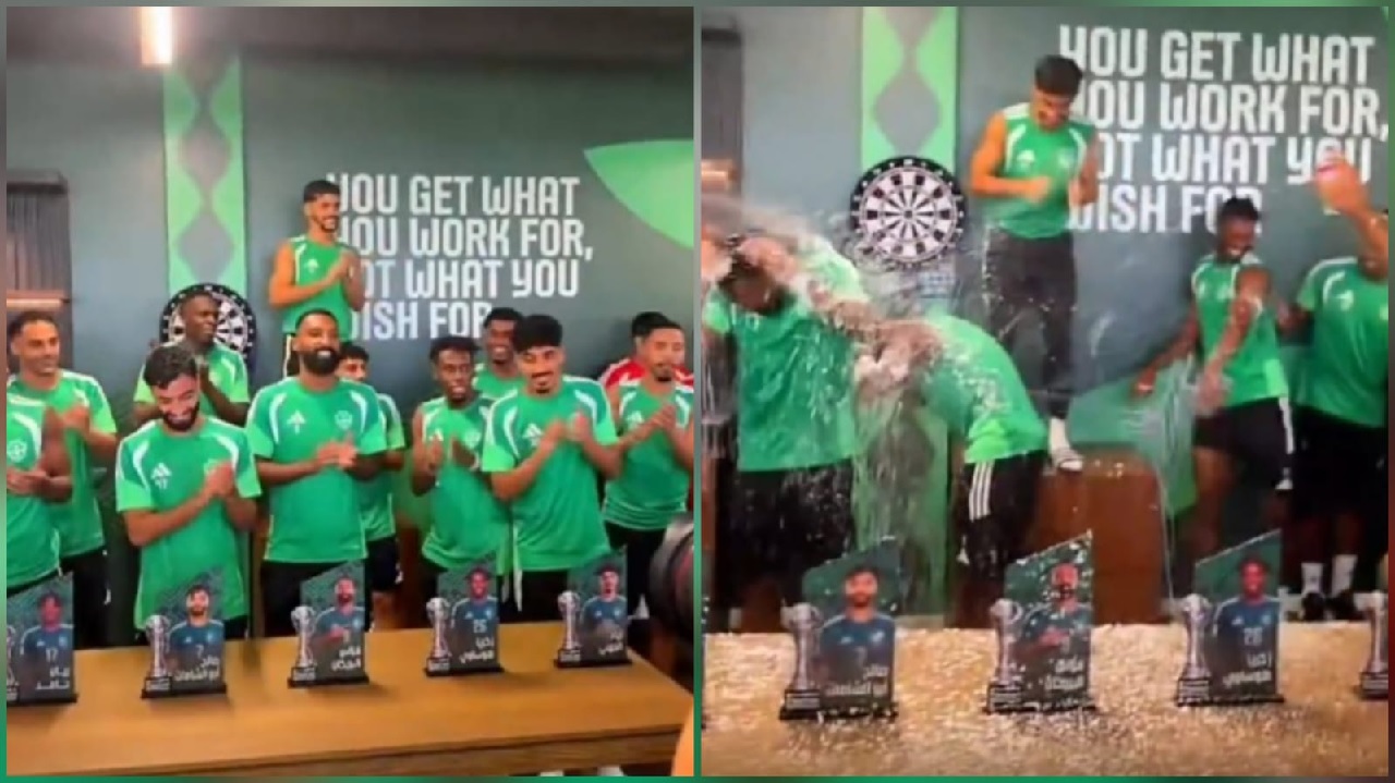 الأهلي يحتفل بنجوم الأخضر المتوجين بكأس الخليج .. فيديو