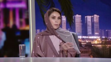 أخصائية نفسية: إيصال النصيحة للمراهق يتطلب ذكاءً والرسائل المبطنة أكثر تأثيرًا من الأوامر المباشرة .. فيديو