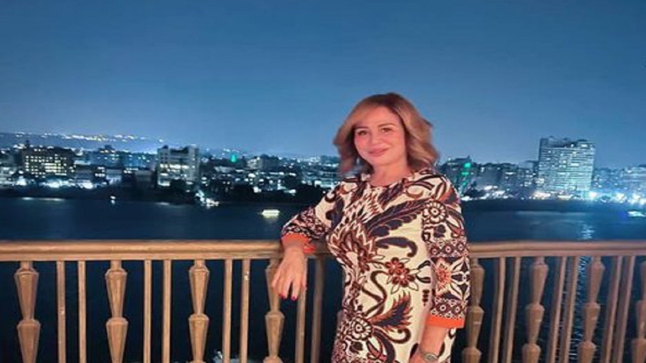 إلهام شاهين توثق سحر الخريف على ضفاف النيل: “مصر جمالها ساحر”.. صور