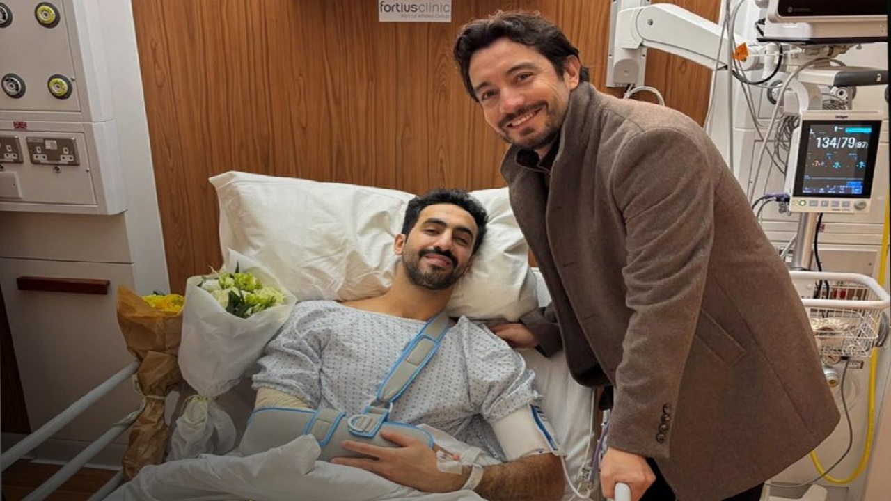 العقيدي يجري عملية جراحية ناجحة في المرفق