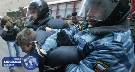 الشرطة الروسية تعتقل مشتبهًا به في تنفيذ هجوم على صحفي