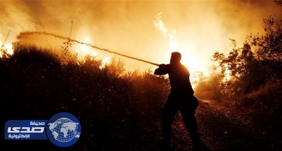 فرار الآلاف من حرائق غابات في شمال شرق أثينا