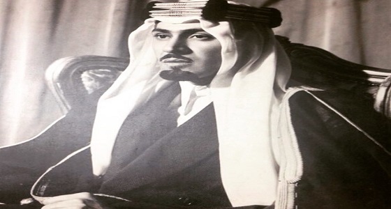 صورة نادرة للملك عبدالله بالعقال المقصب