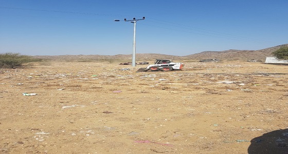بلدية العارضة تواصل حملتها لإزالة المخلفات بالشوارع