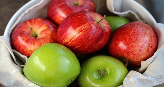 فوائد التفاح للبشرة