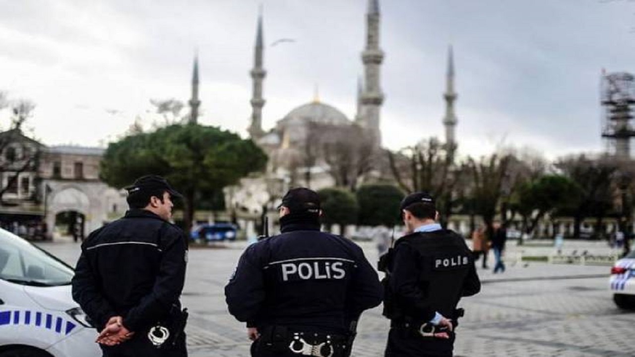 انتحار 15 شرطيًا تركيًا في أقل من شهر
