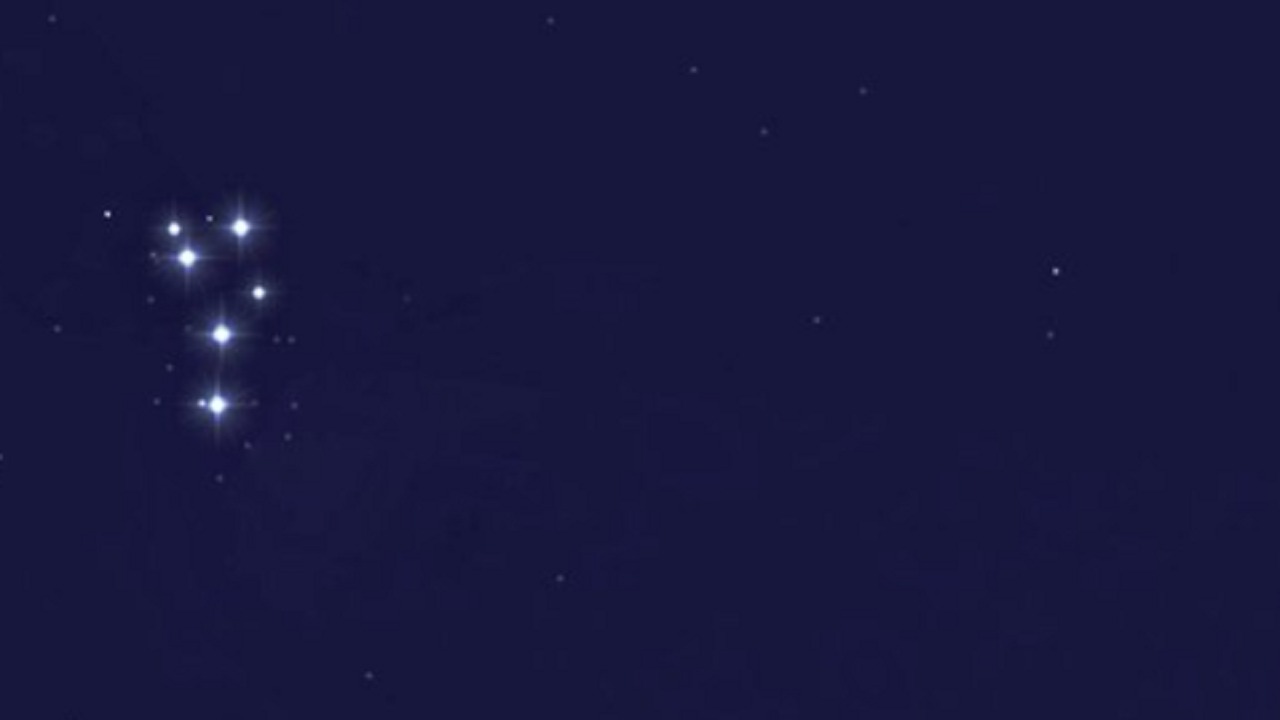 فلكية جدة: رصدنا هلال القمر قرب عنقود &#8220;الثريا&#8221; بالأفق الشرقي