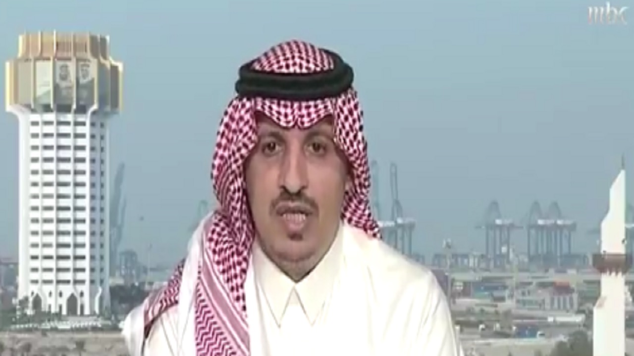 بالفيديو .. إعلامي : الأهلي يحتاج لـ”سعود عبدالحميد” لحل مشكلة الظهير الأيمن