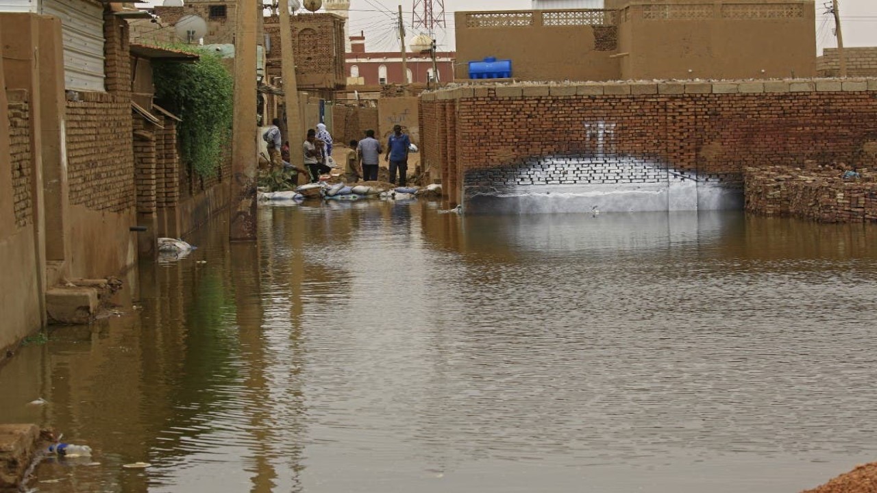 سيول وفيضانات السودان تسبب أضرارًا لآلاف المنازل