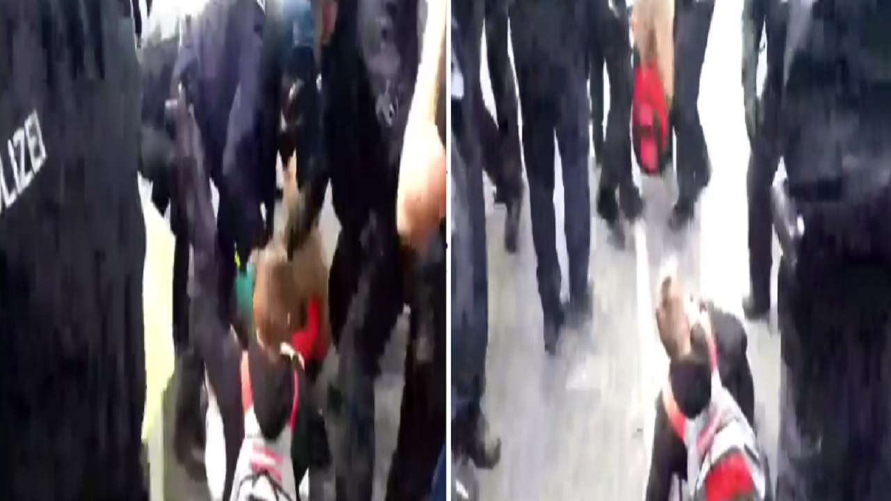 بالفيديو .. الشرطة الألمانية تضرب طفلاً حاول الدفاع عن أمه