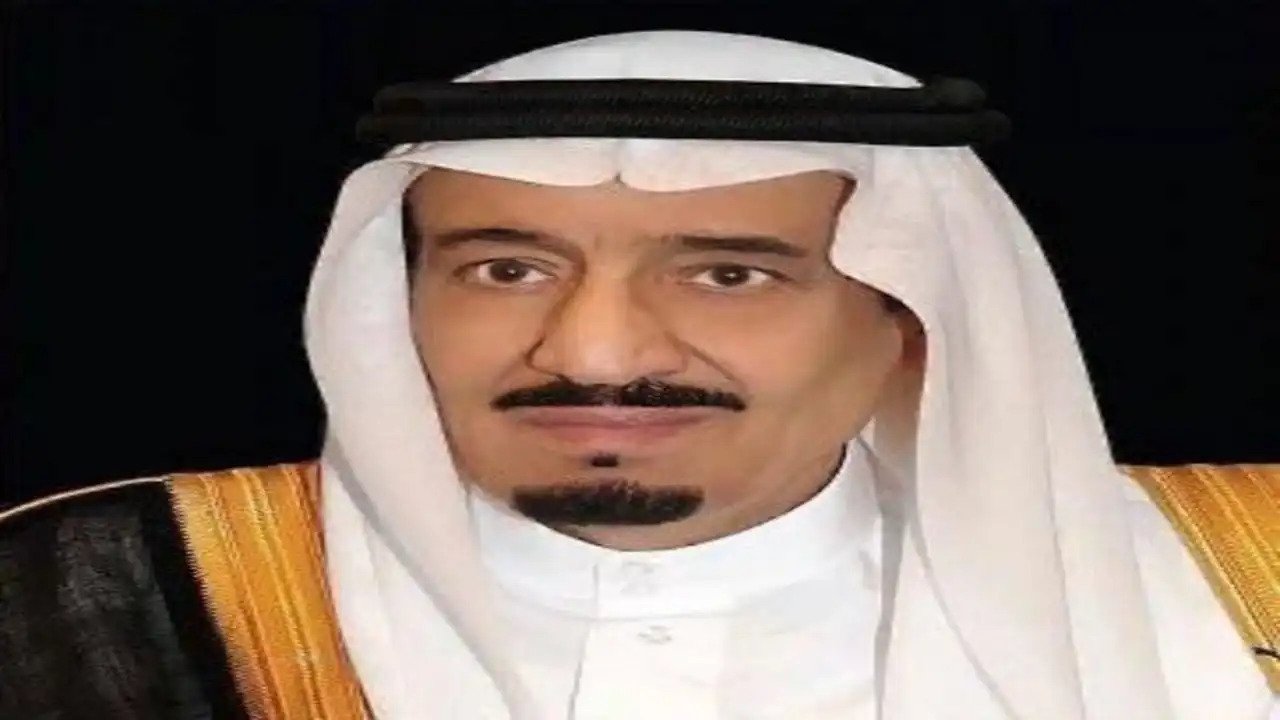 خادم الحرمين الشريفين يتلقى رسالة خطية من أمير دولة قطر