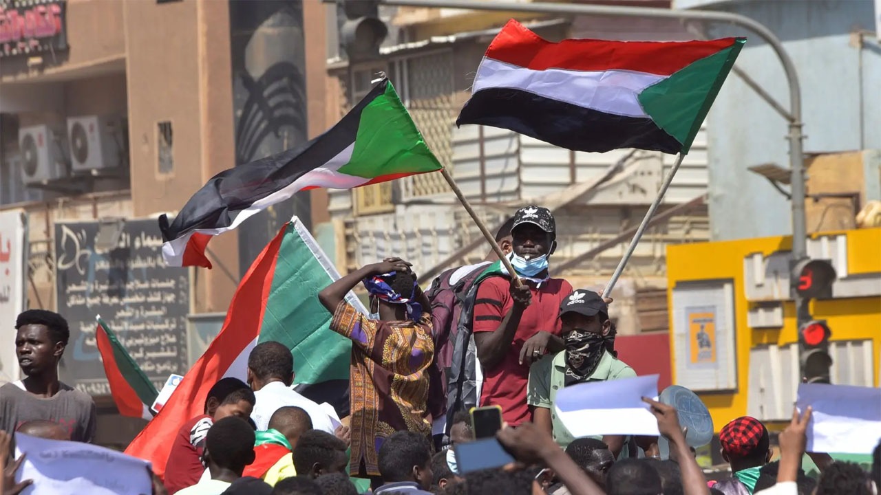 الإعلان عن تشكيل حكومة كفاءات حرة في السودان